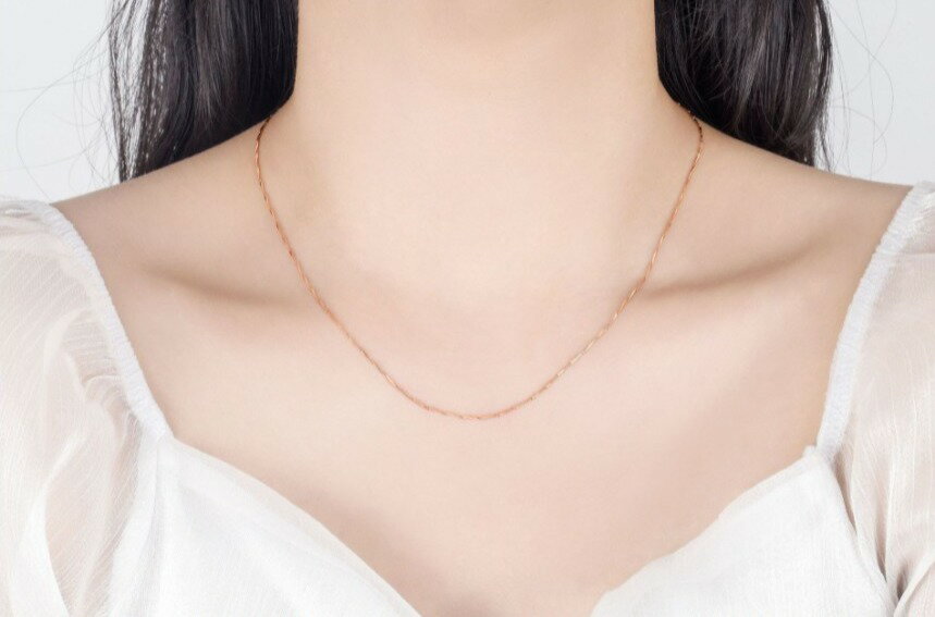 送料無料 ネックレス レディース 女性用 アクセサリー チェーン シンプル ゴールドカラー 定番 ベーシック 普段使い フェミニン カジュアル デイリー おしゃれ きれいめ エレガント オフィス 通勤 婦人用
