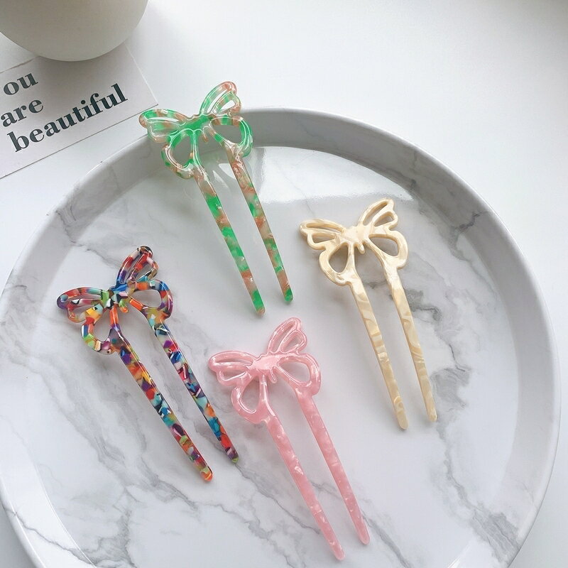 かんざし 簪 レディース ヘアアクセサリー ヘアピン Uピン U字 ヘアコーム 髪飾り 髪留め バタフライ 蝶 べっ甲柄 マーブル柄 シェル風 貝殻風 上品 カジュアル シンプル デイリー 普段使い お出かけ ヘアレンジ まとめ髪 かわいい おしゃれ 二又 二股 小物 雑貨 女性 ピンクの商品画像 3