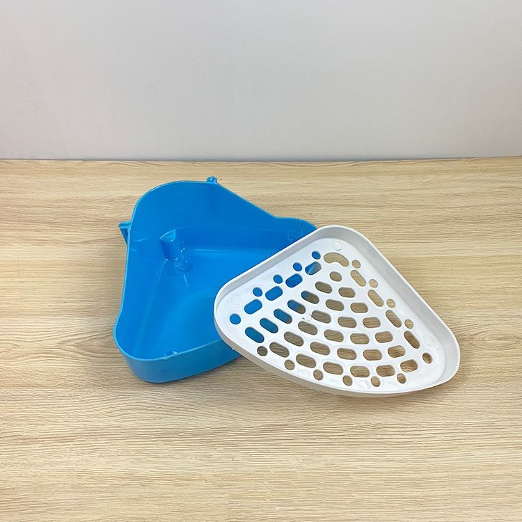 送料無料 ウサギ用トイレ 小動物 ラビット フェレット ペット用品 三角 扇形 コー...