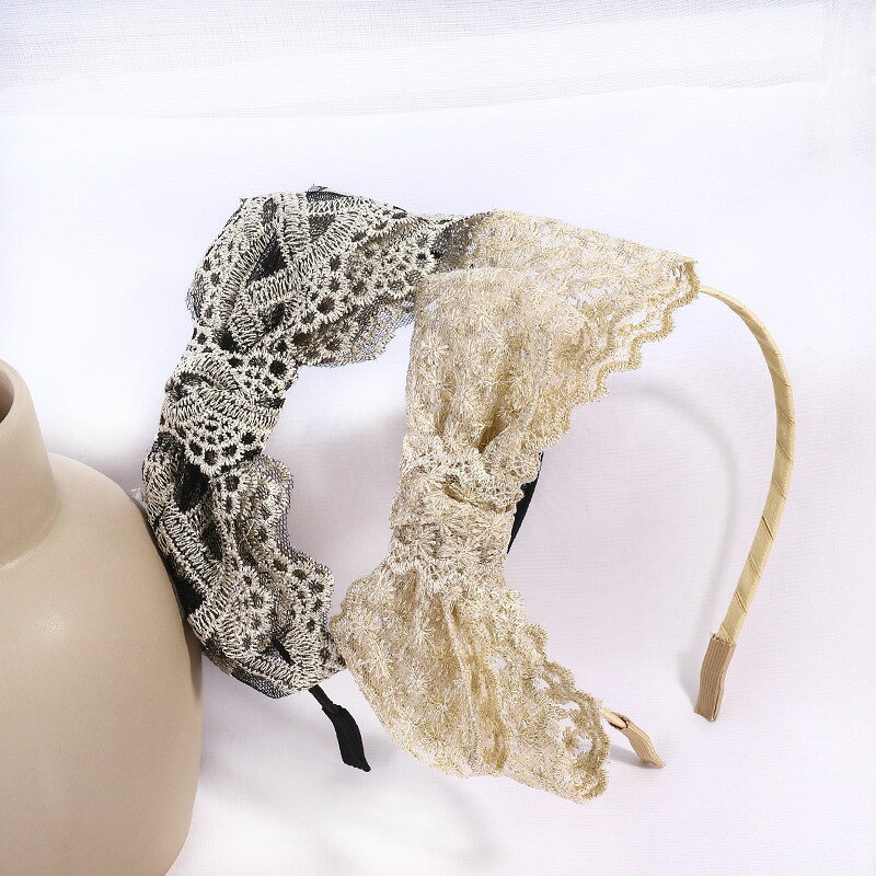 LaForestの送料無料 カチューシャ ヘアアクセサリー レディース リボン付 刺繍レース 髪飾り ヘアアレンジ まとめ髪 ガーリー 可愛い ブラック ベージュ ボウタイ付き｜アングル2