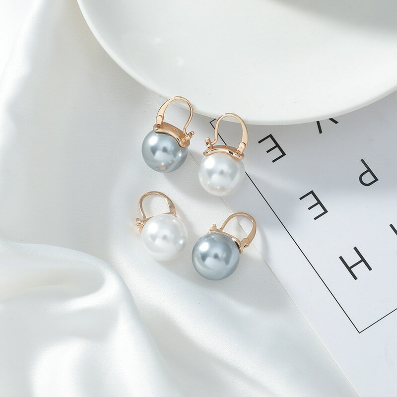 送料無料 フープピアス ピアス レディース ゴールドカラー フェイクパール アクセサリー