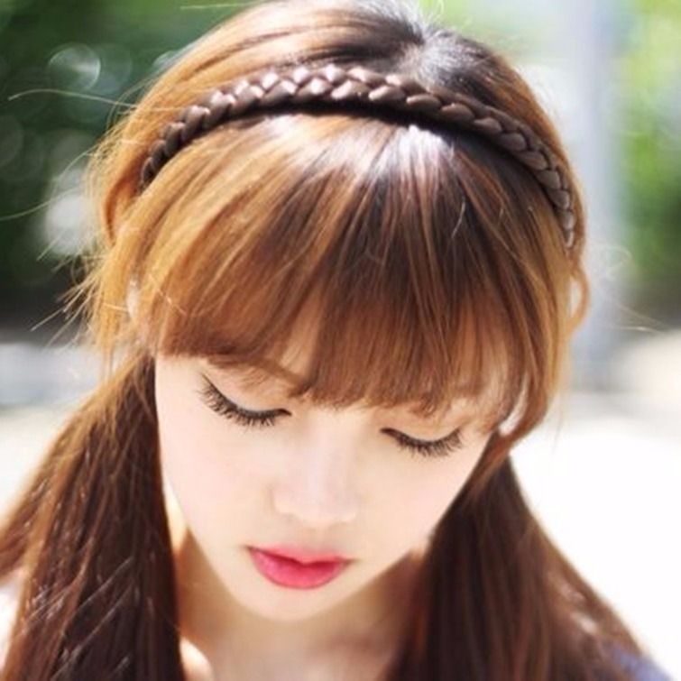 送料無料 カチューシャ 三つ編み 編み込み風 レディース 女性用 ヘアアクセサリー 髪飾り ツイスト ヘアアレンジ かわいい おしゃれ 2