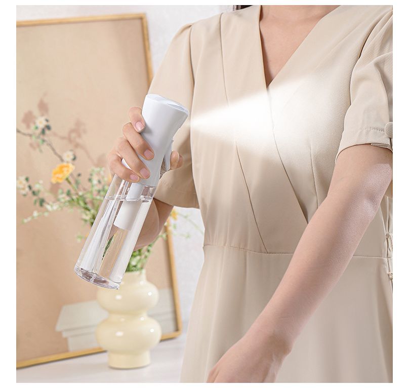 送料無料 霧吹き ミストスプレー 200ml 300ml 500ml 単品 スプレーボトル 連続噴射...