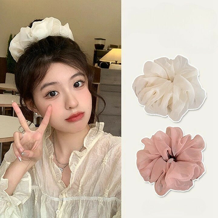 LaForestの送料無料 シュシュ レディース ヘアアクセサリー 髪留め ヘアアレンジ ポニーテール ハーフアップ ふわふわ かわいい 可愛い おしゃれ シンプル 白 黒 ピンク｜アングル3