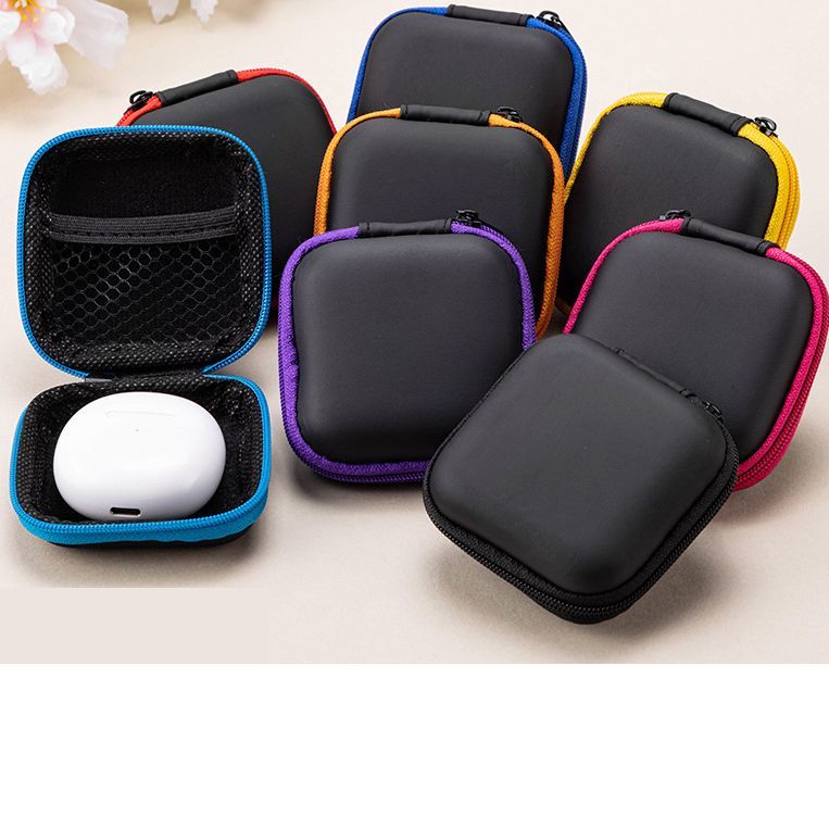 送料無料 イヤホンケース ガジェットポーチ ガジェットケース モバイル収納 充電ケーブル 充電器 USB 小物入れ 小銭入れ 正方形 収納ポーチ ミニポーチ ファスナー コンパクト laforest-10136879 LaForest サンプル画像2