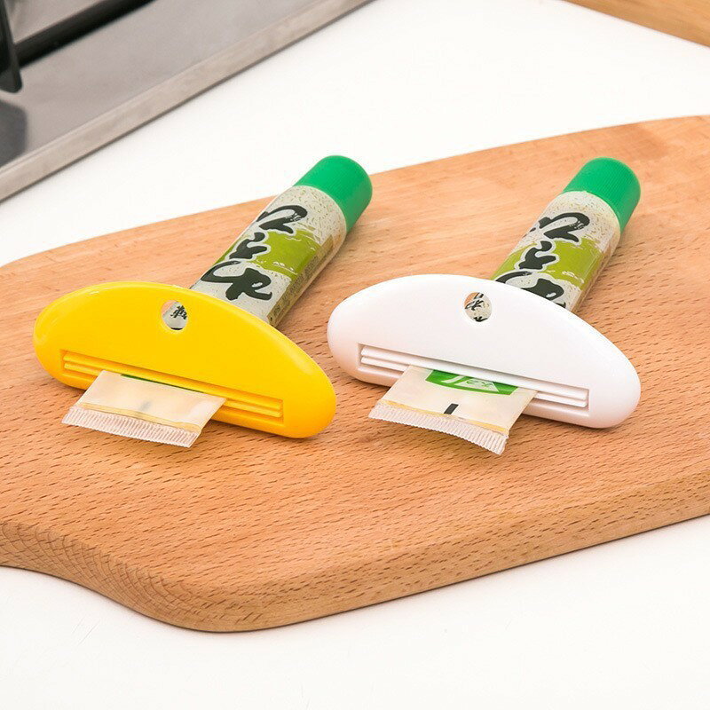 送料無料 チューブ絞り器 押出器 日用品雑貨 チューブホルダー しぼり器 ホルダー 歯磨き粉 軟膏 絵の具 ハンドクリーム 化粧品 洗顔料 スクイーザー 単色 無地 キッチン 洗面台 シンプル 便利グッズ 黄 白 緑 ピンク laforest-10149061 LaForest サンプル画像3