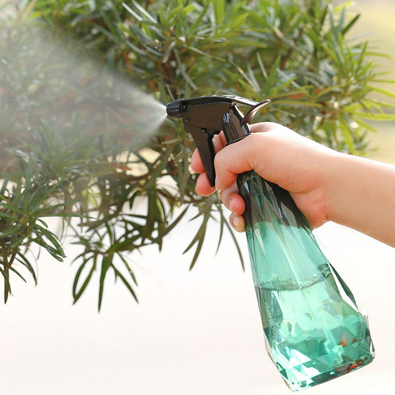 送料無料 霧吹き 霧ふき 噴霧器 スプレーボトル ガーデニング 庭 ガーデニング用品...