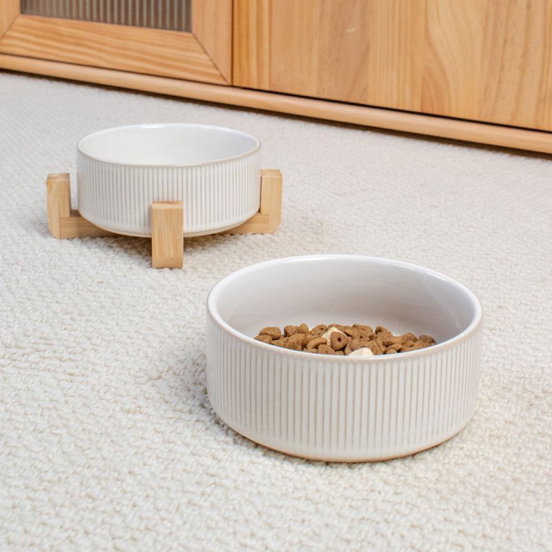 LaForestの送料無料 ペット用食器 フードボウル 陶器製 竹製スタンド付き 餌入れ エサ入れ 水入れ 小型犬 猫 幼犬 犬 老犬 猫 老猫 高さ 吐き戻し予防 負担軽減 食べやすい｜アングル3