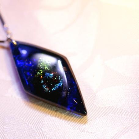 Rakuten - 『Jewel Diamond』 ガラスアクセサリー ネックレス・ペンダント 四角・多角・星タイプ