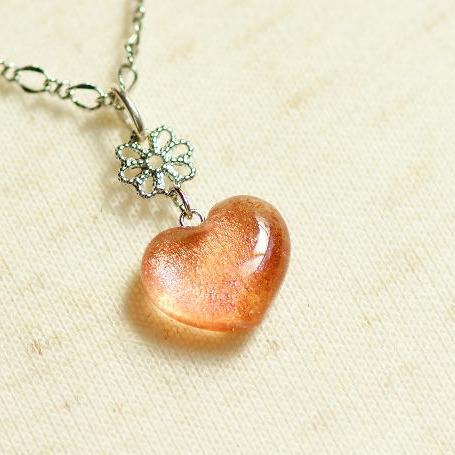 Rakuten - 『Coral heart 〜 Sunset 〜』 ガラスアクセサリー ネックレス・ペンダント ハートタイプ