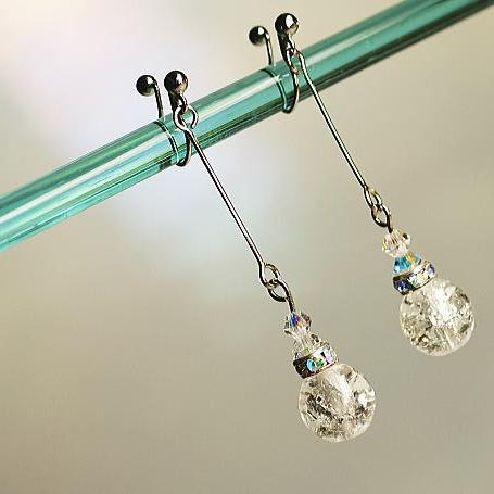 Snow heroine( ノンホールピアス ) キラキラピアス ガラスピアス 揺れるピアス レディース ガラスアク..