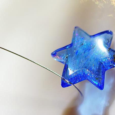 Rakuten - 『Blue Hexagram』 ガラスアクセサリー ネックレス・ペンダント 四角・多角・星タイプ