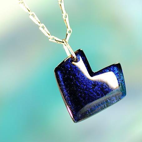 Rakuten - 『Diamond Heart』 ガラスアクセサリー ネックレス・ペンダント ハートタイプ