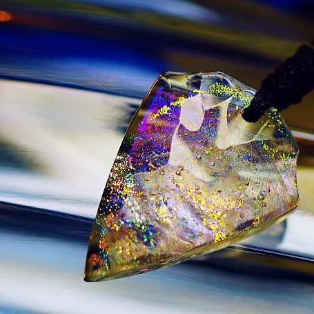 『Wind fragments emblem』 ガラスアクセサリー ネックレス・ペンダント ダイカット(平面造形)タイプ