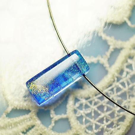Boulder - 『Sparkling wave heaven』 ガラスアクセサリー ネックレス・ペンダント 四角・多角・星タイプ