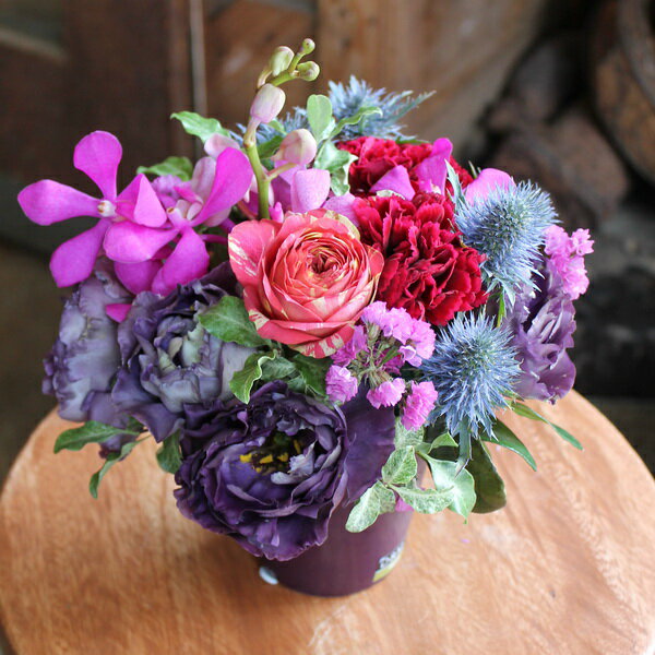 パピヨンパープル■花 アレンジメント 花束 ローズ ばら 薔薇 記念日 結婚祝い 贈り物 お祝い即日発送 フラワー ギフト プレゼント 誕生日 出産祝い 結婚記念日 開店祝い 開店祝い 花 おしゃれ バラ お供え お悔やみ 紫 母の日ご用途対象外