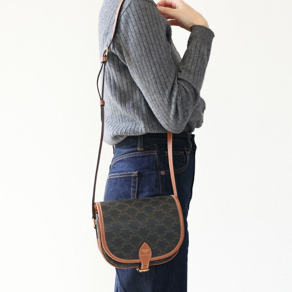 【5/18限定！当選確率1/2 最大100％バック】CELINE セリーヌ MEDIUM FOLCO BAG TRIOMPHE CANVAS トリオンフ ショルダーバッグ クロスボディバッグ 2way 肩掛け 斜め掛け レザー 本革 レディース 191502BZJ