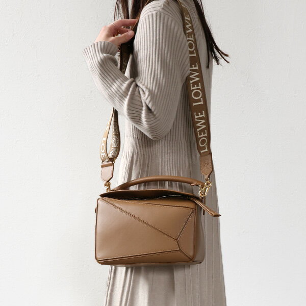 LOEWE ロエベ Puzzle Small Bag スモール パズルバッグ ショルダーバッグ ハンドバッグ クロスボディバッグ 2way 鞄 アナグラムロゴ レディース A510S21XA9 3980 LaG Onlinestoreのサムネイル