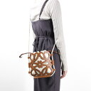 ロエベ ミニショルダーバッグ メンズ LOEWE ロエベ ANAGRAM CUTOUT CROSSBODY BAG B922Q09X01 クロスボディバック ショルダーバッグ ポシェット ロゴ レザー 本革 メンズ レディース ユニセックス