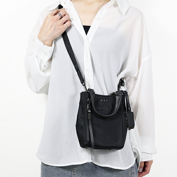 TUMI トゥミ ショルダーバッグ VOYAGEUR Valetta Crossbody Bag ヴァレッタ 196664...