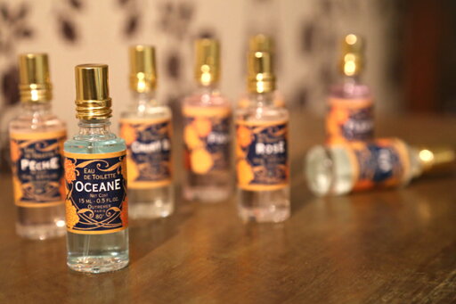 【アロマリン】フレグランスオードトワレ ミニトワレ 15ml 香水 フランス製 【アロマリン】フレグランスオードトワレ ミニトワレ 15ml 香水 フランス製