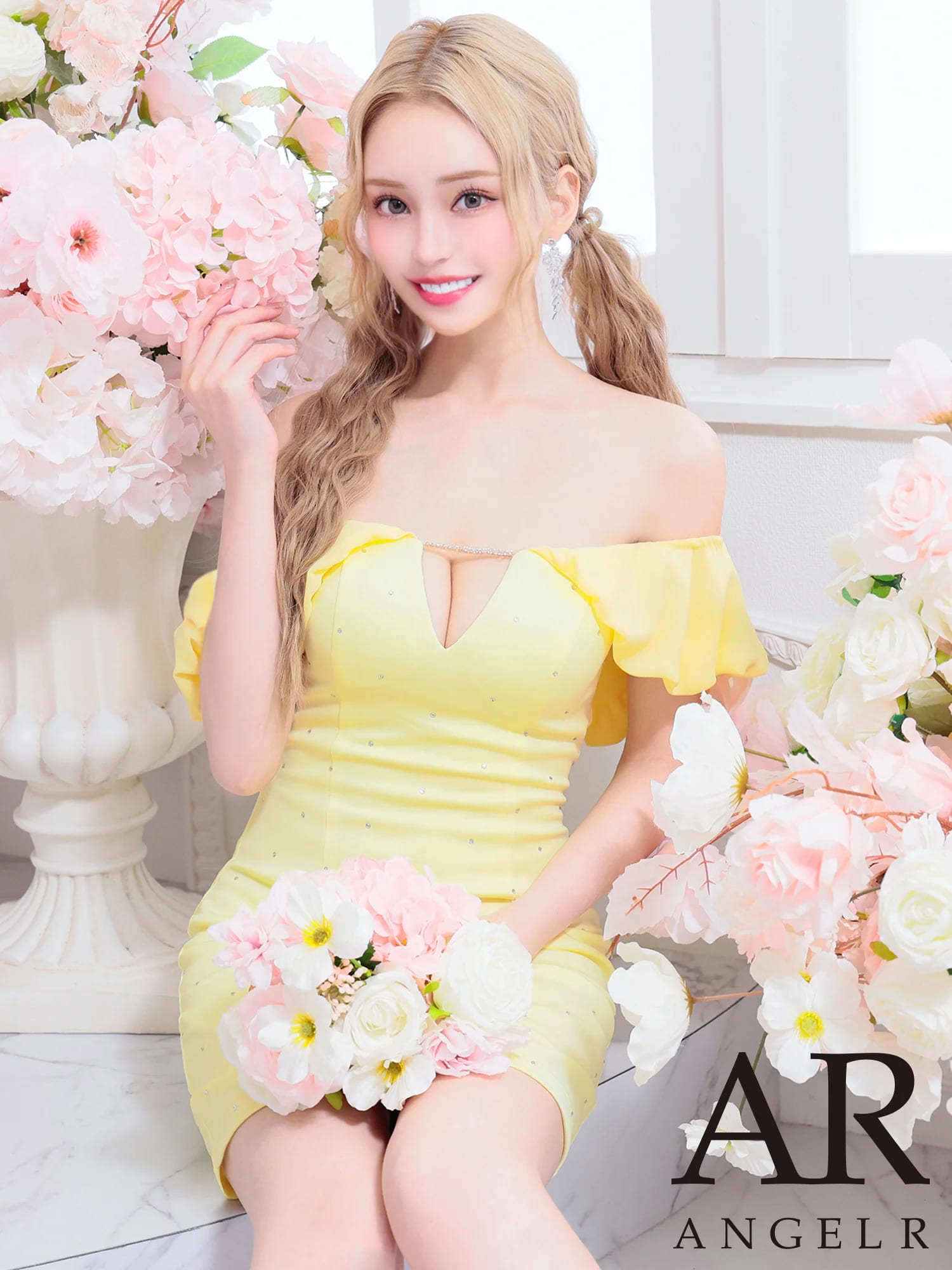 Rakuten - 【P10倍★】エンジェルアール AngelR キャバドレス オフショルダー ビジュー タイト ドレス フリル 超ミニ丈 XS〜Mサイズ 送料無料 angelr ミニドレス キャバクラ ラウンジ キャバ嬢 結婚式 二次会 セクシー ワンピース レディース 袖あり 可愛い シンプル 白 ar25801