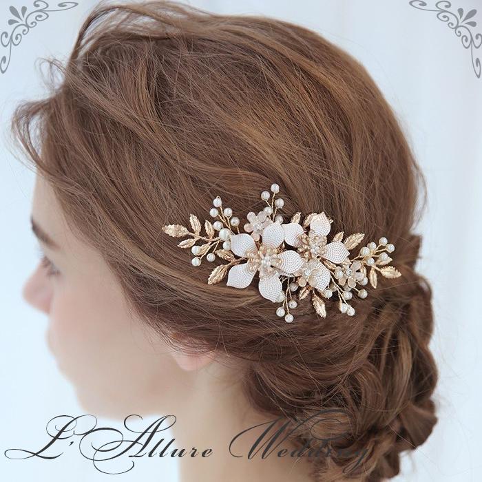 【ランキング一位獲得商品】ブライダル 二次会 パーティー ウェデイング ヘッドドレス ゴールド リーフ 小枝 結婚式 演奏会 カラードレス 和服 に合う 花嫁 ...