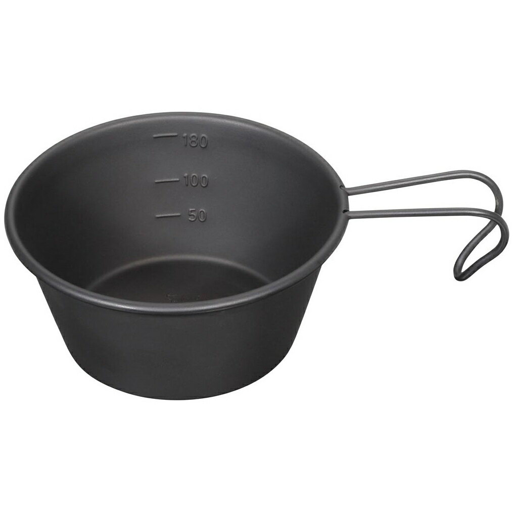 仕様 製品サイズ(約):外径96×高さ45mm(本体のみ) 容量(約):210ml 材質:ステンレス鋼(クロム18％・ニッケル8％)、外側塗装/シリコン樹脂塗装 商品説明 オキツモ社の耐熱塗料を使用したシェラカップ。 耐久性に優れた18-8ステンレスを採用。 広口で食器として使えます。 計量に便利な目盛付。 積み重ねができて、すっきり収納できます。 ※品質向上のため予告なく仕様を変更する場合がございます。パッケージのリニューアル等につき、商品画像が異なる場合がございます。商品画像の色合いは、画像処理上、若干異なる場合がございます。