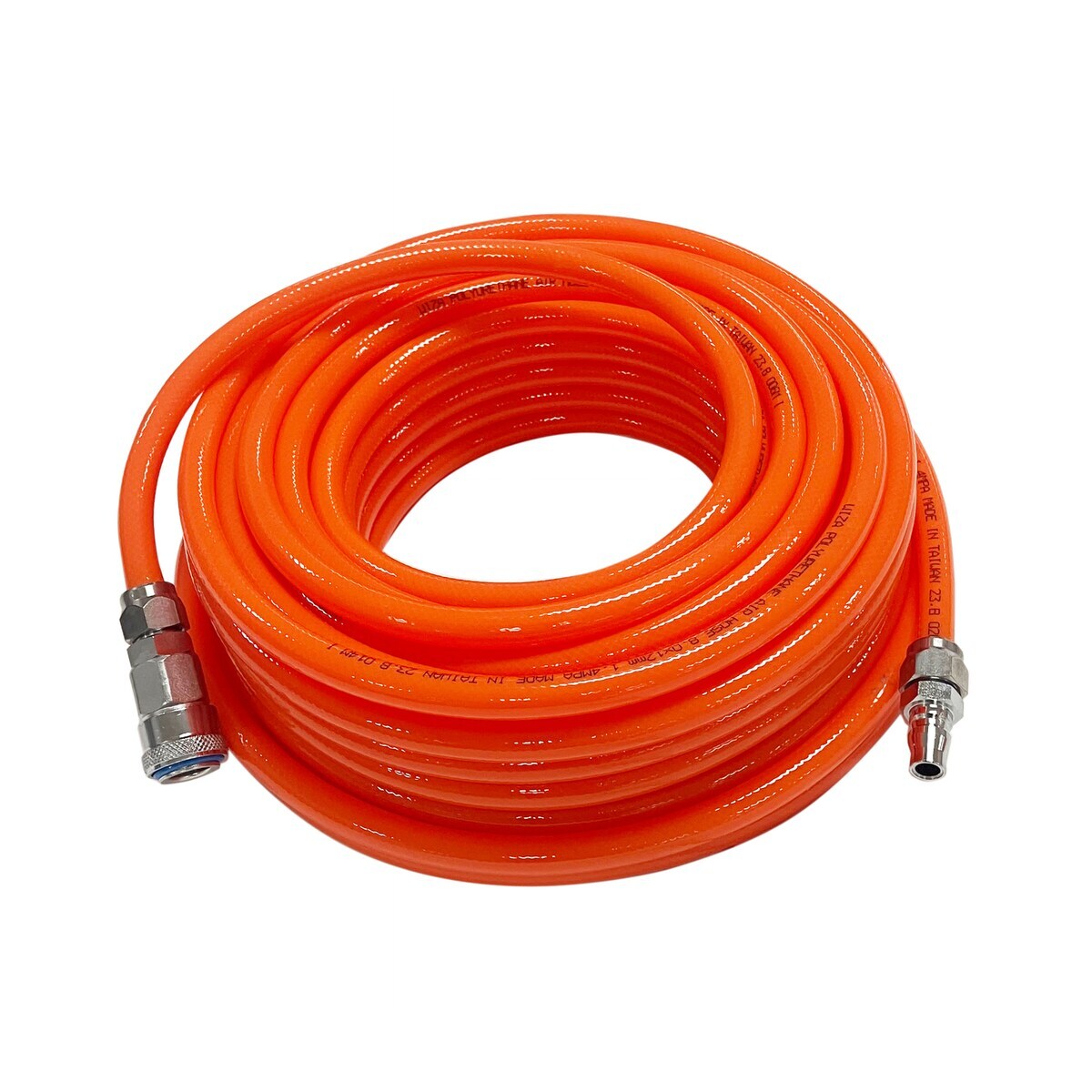仕様 ホース内径(約):8mm ホース外径(約):12mm ホース長(約):20m 最高使用圧力:1.4Mpa(常温23℃で使用の場合) 使用温度範囲(約):-20~60度 ホース材質:ポリウレタン(糸入) 付属:ワンタッチカプラ付き 製品サイズ(mm) 幅×奥行×高さ:270×300×90 製品重量(g) 1716 商品説明 ワンタッチカプラ付き、エアーホース。 ホースの材質はポリウレタン糸入りです。 ※品質向上のため予告なく仕様を変更する場合がございます。パッケージのリニューアル等につき、商品画像が異なる場合がございます。商品画像の色合いは、画像処理上、若干異なる場合がございます。