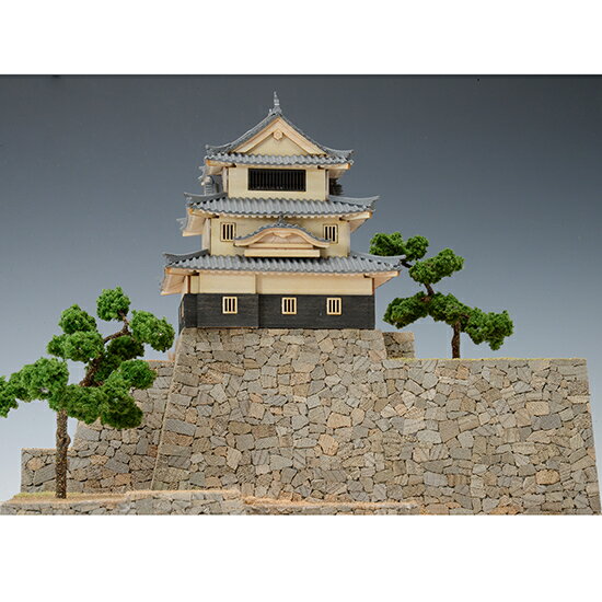 ウッディジョー 木製建築模型 1/150 丸亀城