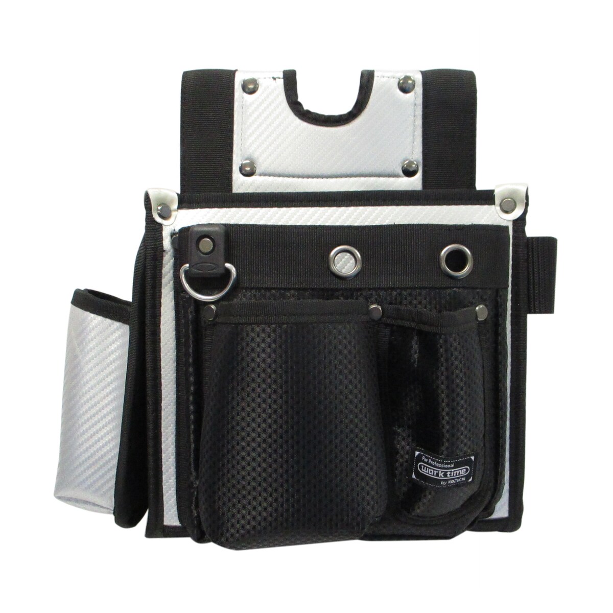 仕様 用途:工具や備品などの収納の際に 収納サイズ(内寸) 　内側ポケット:200×130×85mm 　中側ポケット:180×170×35mm 　外側ポケット大:130×80×40mm 　外側ポケット小:120×40×25mm 　サイドポケット:140×75×35mm スリット入りベルト通し 両側に補強リベット ペン差し付き シームレス加工 商品説明 ベルト通しには、使い勝手の良い切り込みがあり、思い通りの装着位置にセットできます。 ペン差し付きで小物が整理しやすいです。 間口が広く出し入れしやすいです。 背面から底面まで一体式で縫製しているので、縁巻きでズボンを傷めることを軽減します。 ※品質向上のため予告なく仕様を変更する場合がございます。パッケージのリニューアル等につき、商品画像が異なる場合がございます。商品画像の色合いは、画像処理上、若干異なる場合がございます。