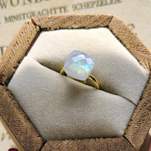 mimi 天然石 リング レインボームーンストーン ムーンストーン スクエアリング 一粒 ヌードリング プレゼント ギフト ホワイト バレンタインデー シンプル...