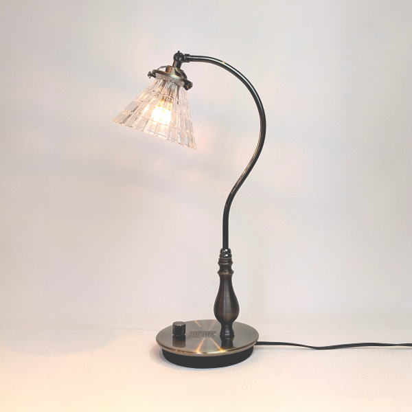 樂天商城 - クリアガラステーブルランプ　照明　テーブルランプ　卓上ランプ　fc1570a-ep60