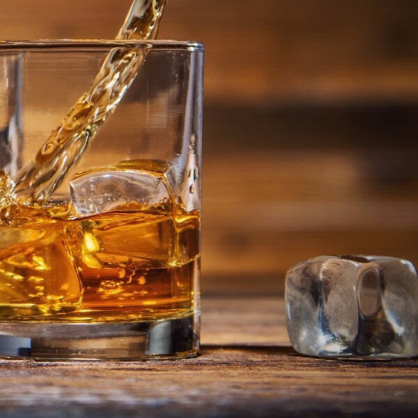 �ڷ�����ۥ�å��� �ե���ʥ� ���������� 700ml �������˥å� Monsieur Fernand Whisky �ե�� ���� ����������