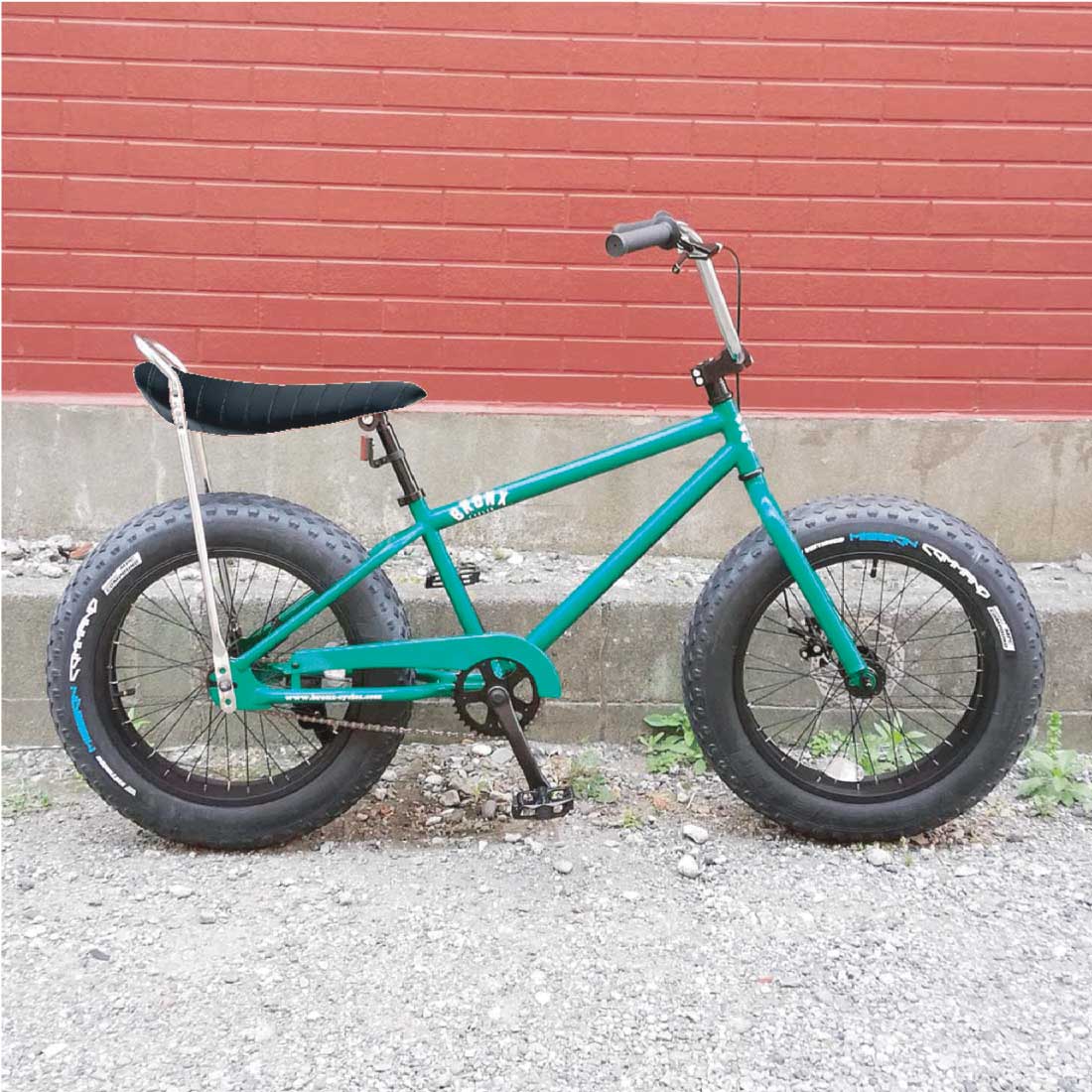 自転車は店舗 鵠沼海岸店 受取で送料無料 自転車 Bronx bronx Custom グリーン ブラックリム ブロンクス ファットバイク レインボー ビーチクルーザー インチ 極太タイヤ カスタム おしゃれ 通勤 通学 メンズ レディース 自転車は店舗 鵠沼海岸店 受取で送料無料 自転車 Bronx bronx Custom グリーン ブラックリム ブロンクス ファットバイク レインボー ビーチクルーザー インチ 極太タイヤ カスタム おしゃれ 通勤 通学 メンズ レディース