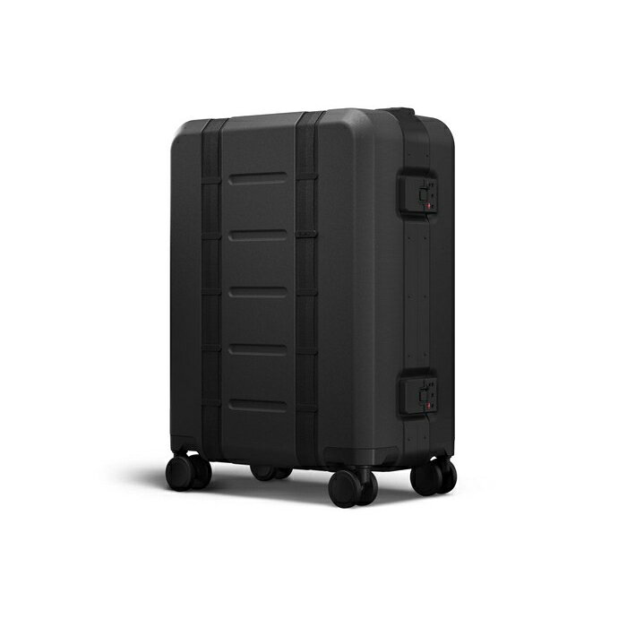 LODGEのディービー ランマク プロ キャリーオン d_b_ Ramverk Pro Carry-on｜アングル2