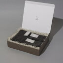 LARGE GIFT BOX #4スモールバスタオル1枚フェイスタオル2枚ギフトセット　エコテックス認証なので赤ちゃんにも安心　 軽い 　ふっくら　贅沢なボリューム感　コットン100%　定番　日本製