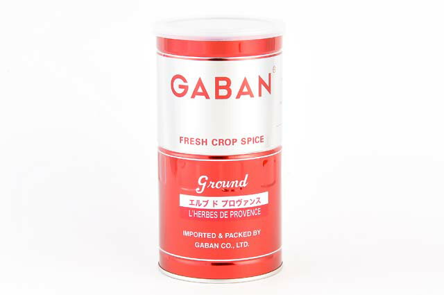 【GABAN】（ギャバン） 1954年、創業者たちの熱い思いによって誕生した（株）ギャバンは、以来半世紀、「日本のシェフに、本物のスパイスを」という志を脈々と受け継ぎ、常にプロの視点で製品品質を追求し続けています。世界各国の原産地で収穫される最上級の原材料を入手し、本物の味と香りを生み出す製法や、料理の味を引き立てる絶妙なブレンドを探求しています。 ハーブを多く利用する南フランス・プロヴァンス地方のミックスハーブです。セイジ、タイム、フェンネル、ローズマリーを粗挽きにして混合しています。卵や魚介料理、乳製品を使った料理などに独特の香味をそえます。 原材料セイジ、タイム、フェンネル、ローズマリー内容量170g賞味期限商品に記載製造元（株）ギャバン配送方法常温発送[ 配送・送料についてはこちら ]
