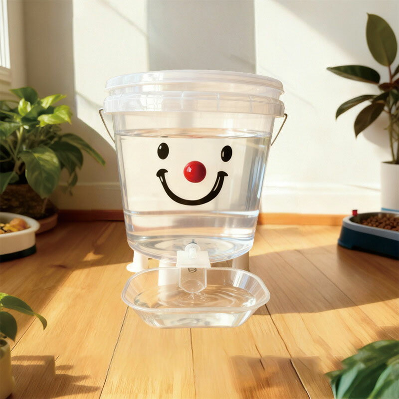 【無料送料】猫自動給水器 ペット 水飲み器 自動給水器 大容量 5L/10L 電気不要 屋内・屋外兼用 猫用/犬用 耐倒れ設計 清潔保持 旅行・留守番に最適 モダンデザイン 猫犬 うさぎ用 お留守番対応 熱中症を防ぐ 漏れ防止 ペット用品 いぬ ねこ ウサギ 水飲み器 小動物用