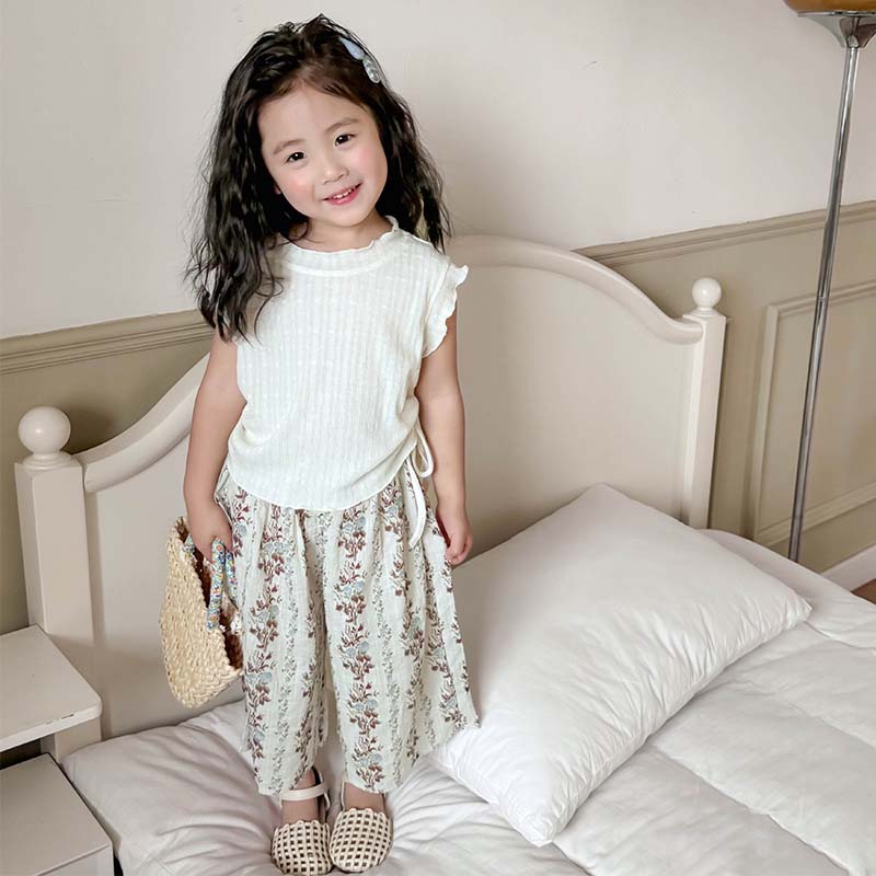 セットアップ キッズ 子供服 女の子 tシャツ ガウチョパンツ 花柄 おしゃれ 可愛い ベビー服 春 夏 上下セット 赤ちゃん トップス ボトムス ジュニア 入学 入園 誕生日 プレゼント 幼稚園 小学生 お出かけ 140cm 130cm 120cm 110cm 100cm 90cm