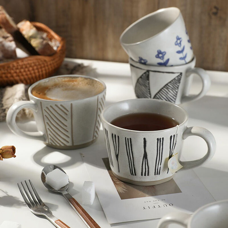 Rakuten - マグカップ おしゃれ 陶器 ハンドメイド コーヒーカップ ティーカップ カフェマグ 北欧 カップ 可愛い 冷蔵庫/電子レンジ/食洗機 キッチン 洋食器 花柄 4タイプ