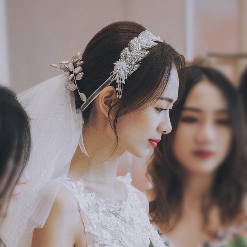 Rakuten - カチューシャ 髪飾り かんざし パール ヘアアクセサリー かわいい ウエディング 結婚式 花嫁 披露宴 成人式 パーティー 卒業式 撮影用 INS 発表会 演奏会 結婚式 ウエディング 披露宴 演奏会 二次会