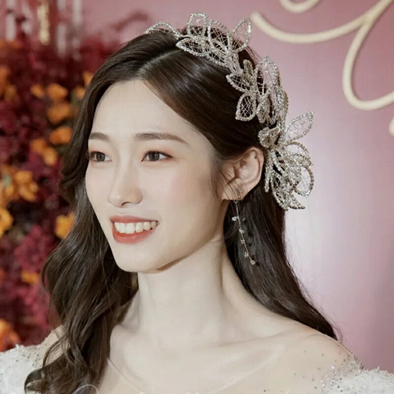Rakuten - 結婚式 花嫁 カチューシャ 髪飾り かんざし パール ヘアアクセサリー かわいい ウエディング 披露宴 成人式 パーティー 卒業式 撮影用 INS 発表会 演奏会 結婚式 ウエディング 披露宴 演奏会 二次会