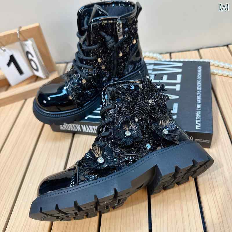 子供用 おしゃれ ブーツ 靴 子供用 ブラック ブーツ 2024年 女の子 春秋 シングル ブーツ パテントレザー ソフト ソール 英国 風 キャットウォーク ショート