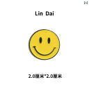 ブローチ ワンポイント コサージュ スマイリーフェイス ブローチ かわいい バッジ バックル ピン 固定 服の 襟の 装飾 金属 バッグ アクセサリー メンズ ...