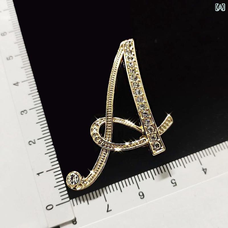 コサージュ メンズ アクセサリー 英語の 文字の ブローチ コサージュ バッジ カラー ピン スーツ ジャ..