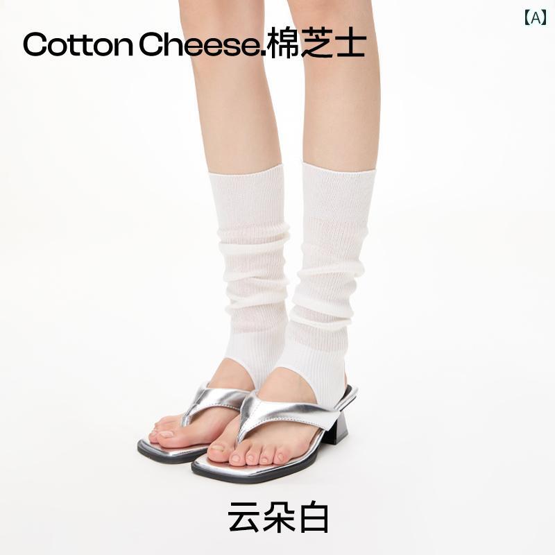 レディースソックス レディース 夏用の 薄手 グレーの 足 付き ソックス ハーフ フット ふくらはぎ用 スラウチ ソックス。 サンダルや ビーチ サンダルに 最適です。