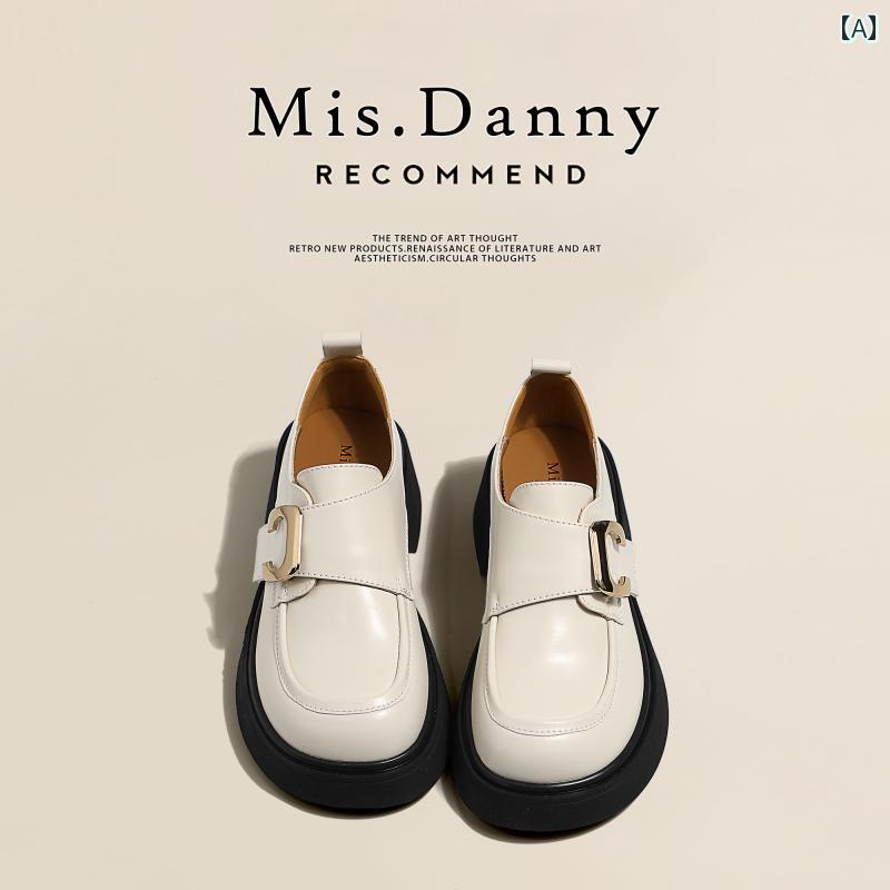 厚底ローファー レディース 愛を 込めて 走る 革 オール シーズン 通用 スモール レザーシューズ レデ..