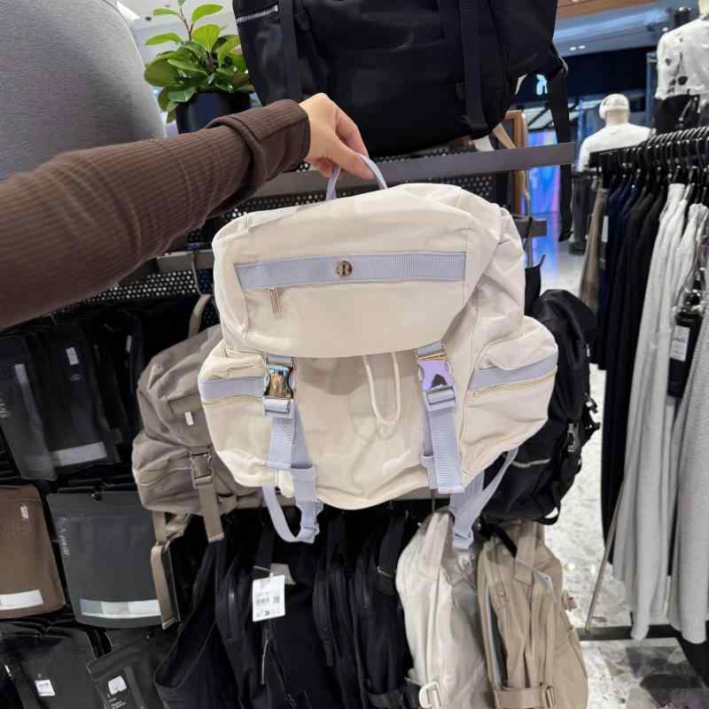 スポーツバッグ フィットネスバッグ お すすめ | LU 14 L 防水 バック パック 男女兼用 旅行 フィットネス ヨガに 最適な大容量