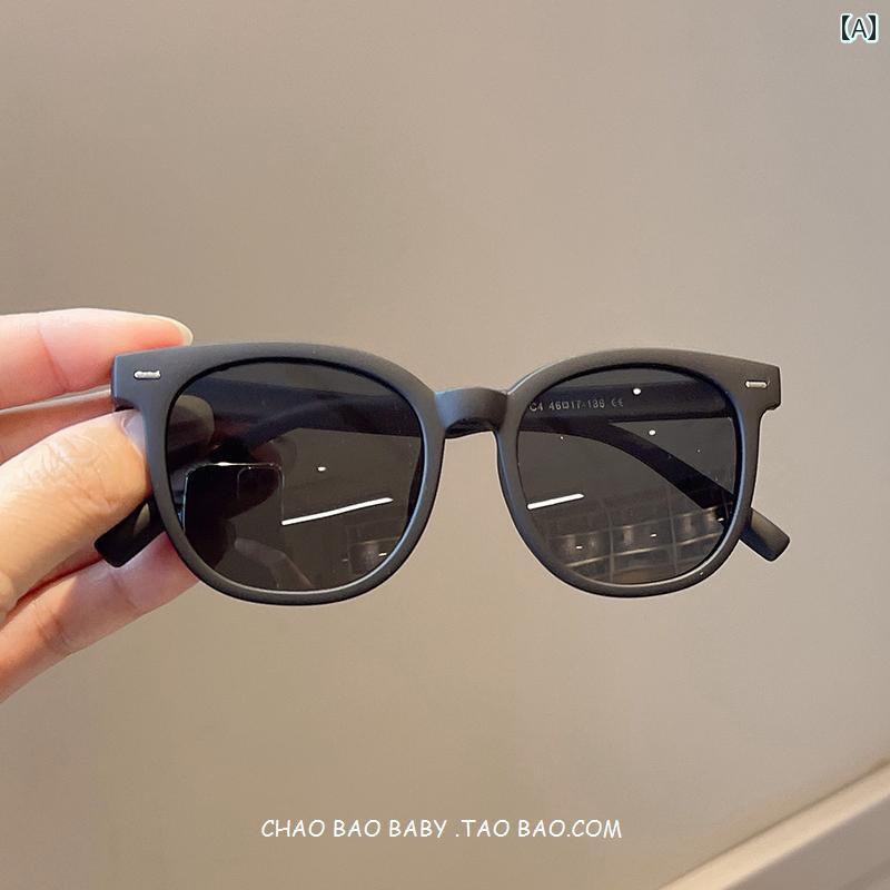 子供用サングラス 子供用 シリコン サングラスな 男の子と 女の子用 ライス ネイル グラス 偏光 UV カット ベビー用 日焼け防止 サングラス